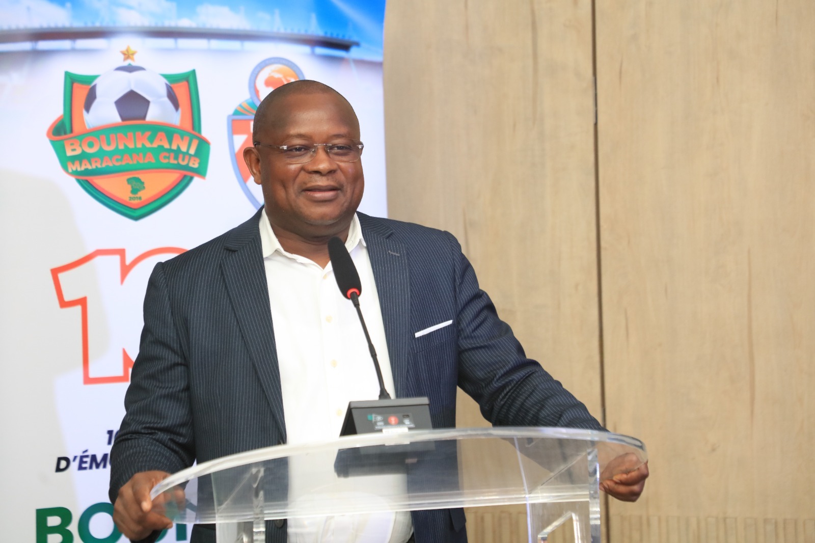 Michel Noufe est un passionné de la Côte d'Ivoire