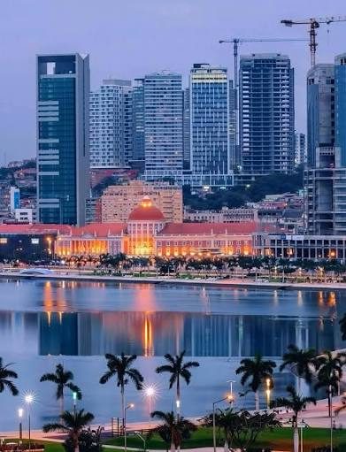 Luanda , la capitale angolaise