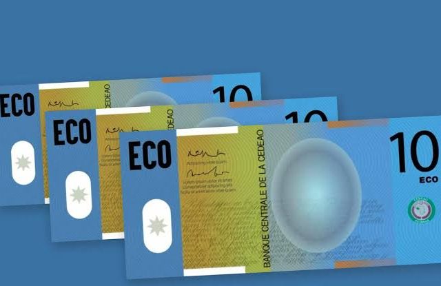la future monnaie s'appelle l'ECO