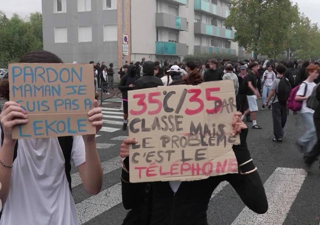 le mouvement ne faiblit pas du tout