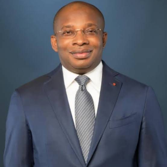 Siandou Fofana , ministre du Tourisme et des Loisirs